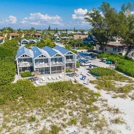 Coconuts Beachfront #112